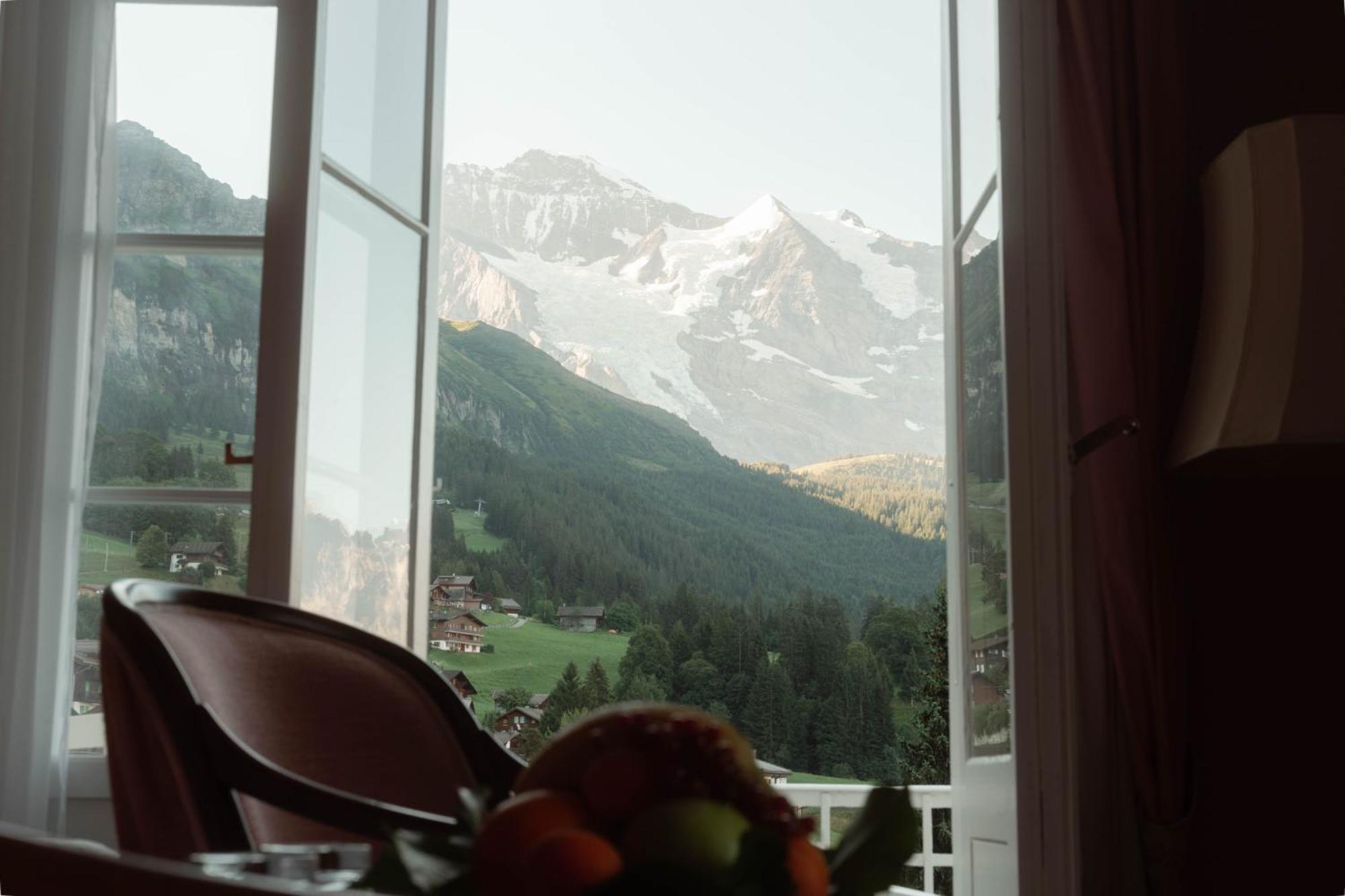 Hotel Regina Wengen Kültér fotó